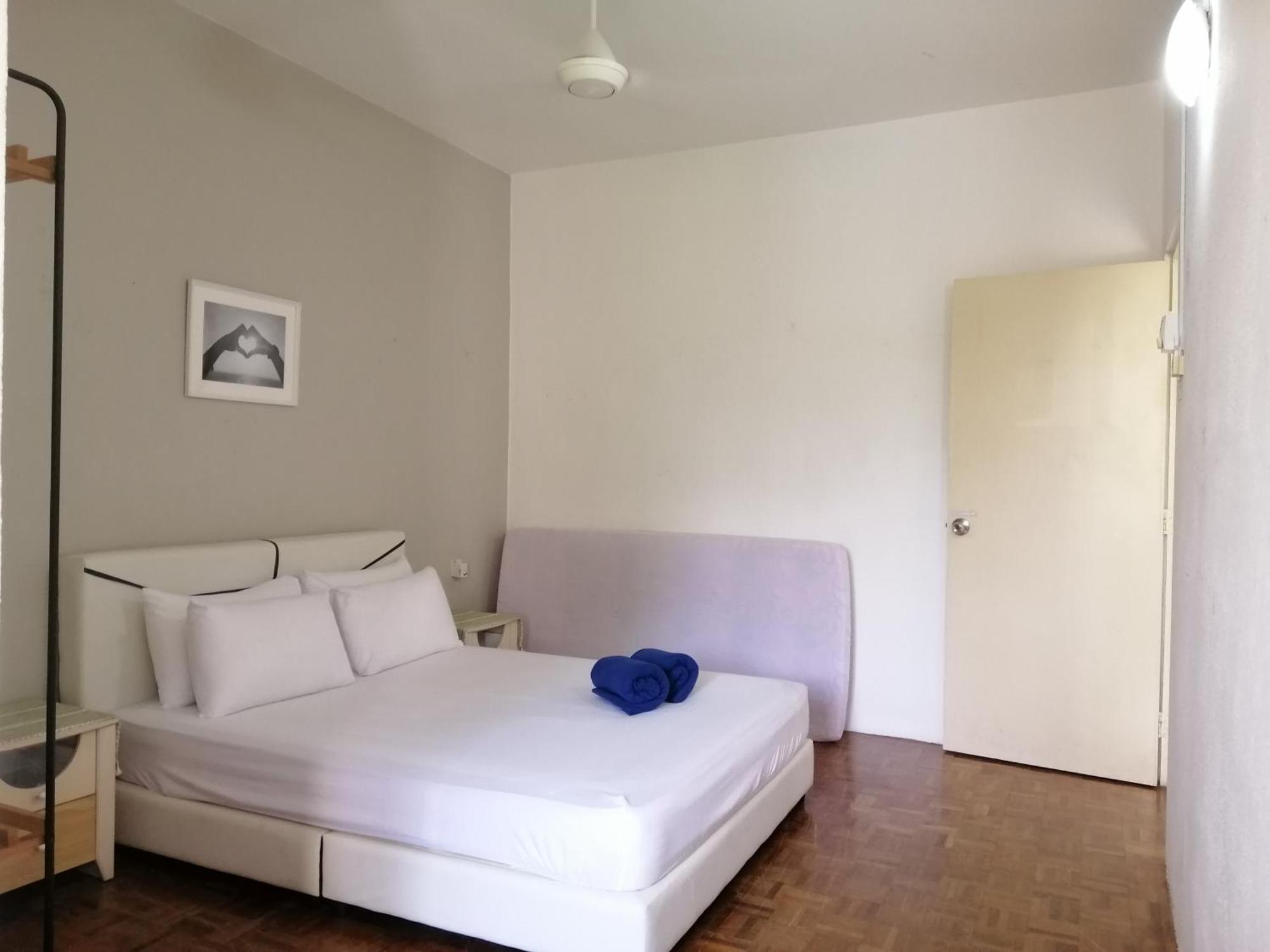 My Cozy Nest - Near Beach باتو فيرينغي المظهر الخارجي الصورة