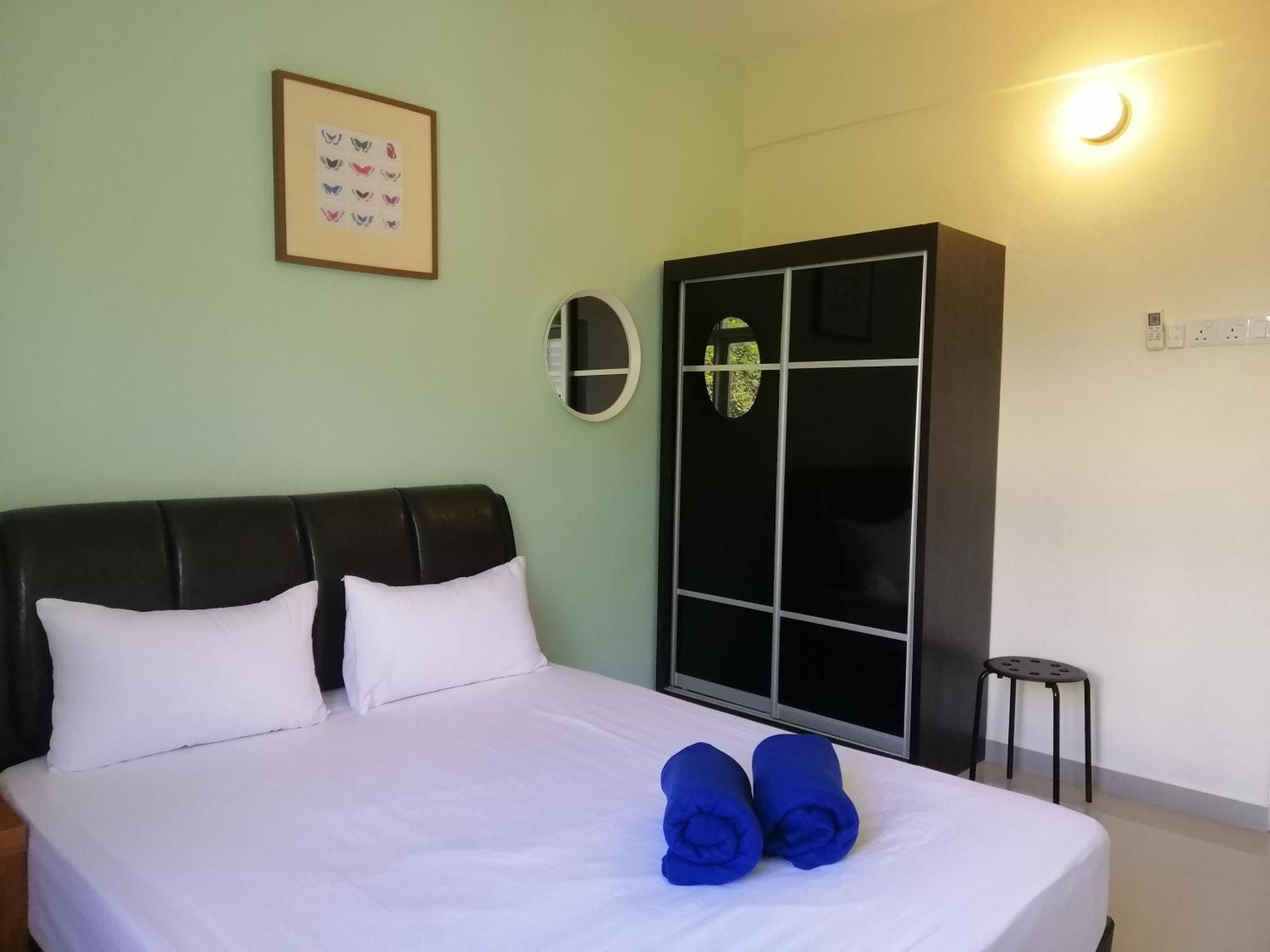 My Cozy Nest - Near Beach باتو فيرينغي الغرفة الصورة